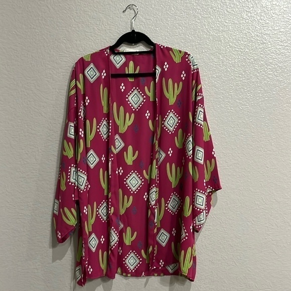 Berry N Cream Pink Cactus print Kimono Size Medium - Picture 1 of 8